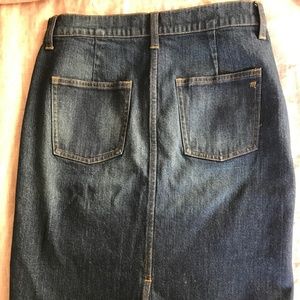 Madewell Jeans - Madewell Denim Midi Pencil Skirt Madewell Jeans - Madewell Denim Midi Pencil Skirt
